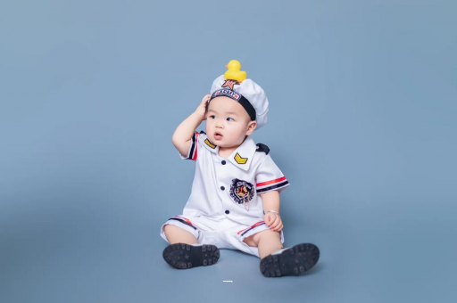 巴彦淖尔宝宝上火流鼻血怎么办